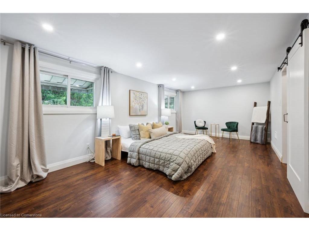 









325


Patricia

Avenue,
Kitchener,




ON
N2M 1K3

