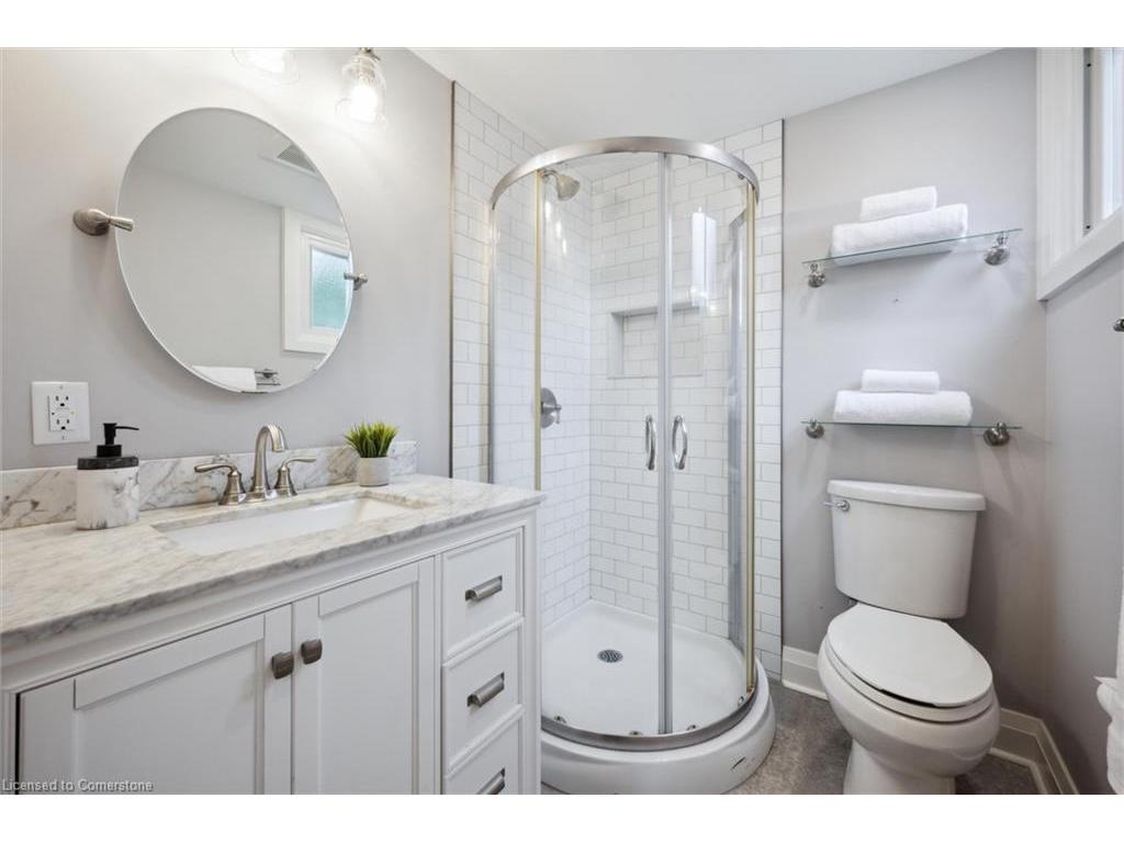 









325


Patricia

Avenue,
Kitchener,




ON
N2M 1K3

