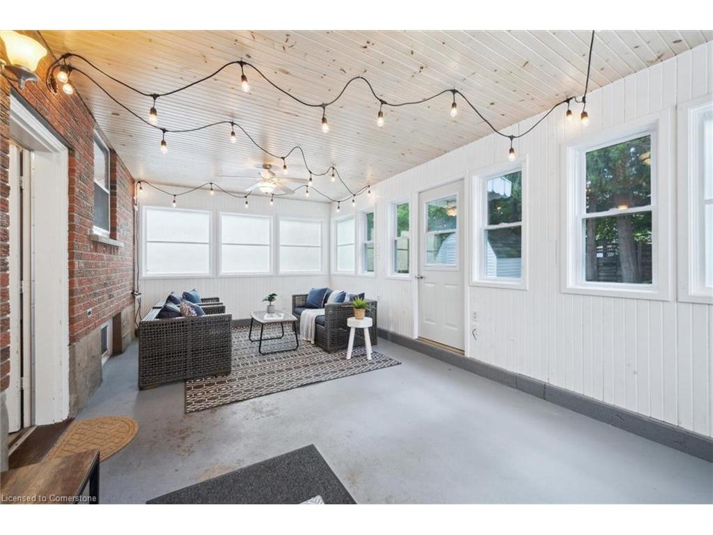 









325


Patricia

Avenue,
Kitchener,




ON
N2M 1K3

