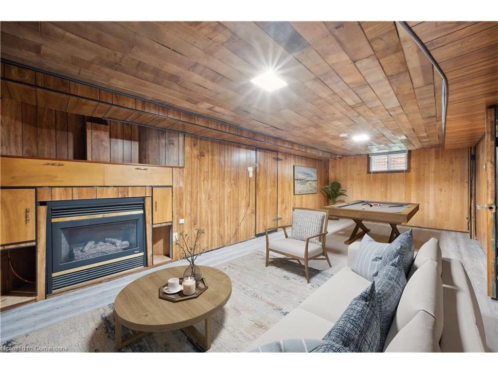 









325


Patricia

Avenue,
Kitchener,




ON
N2M 1K3

