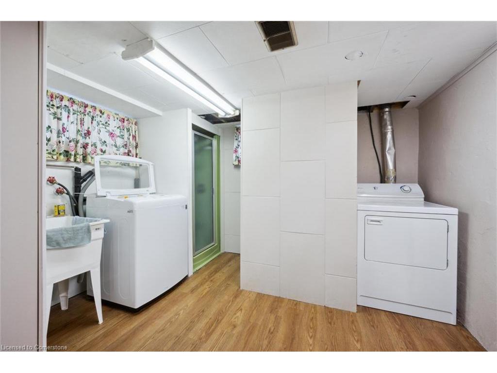 









325


Patricia

Avenue,
Kitchener,




ON
N2M 1K3

