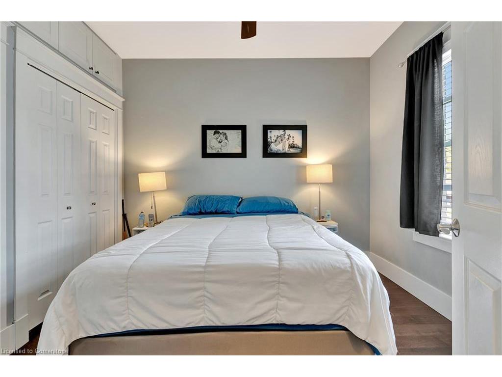 









8


Wright

Avenue,
Cambridge,




ON
N1R 1E2

