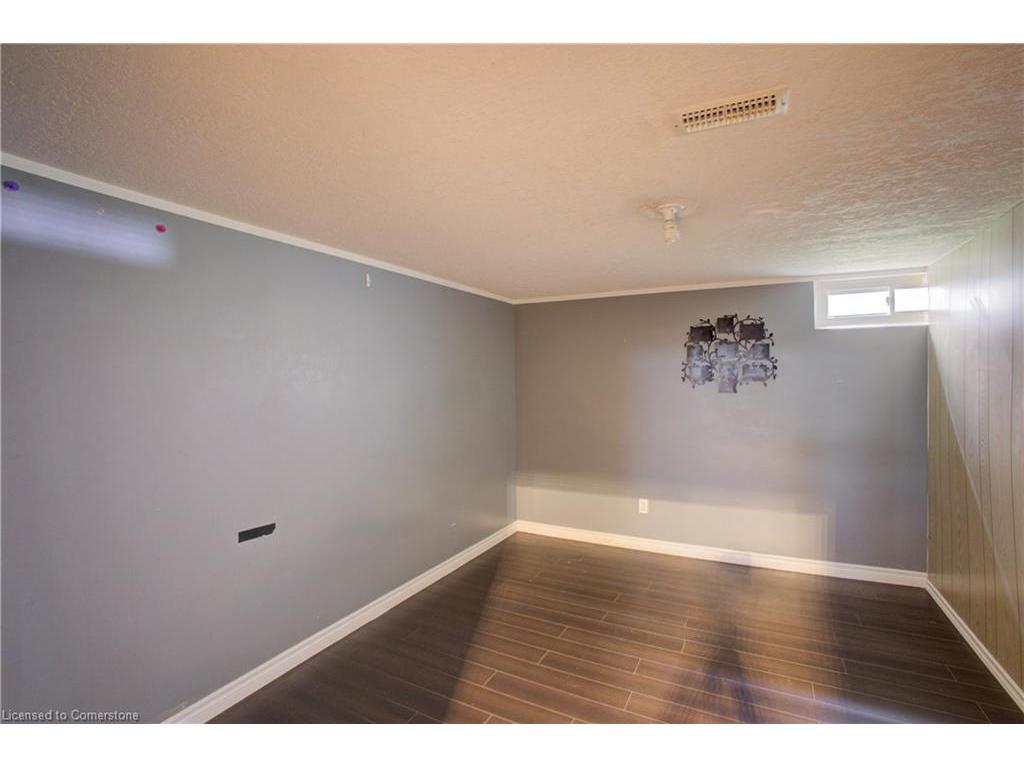 









46


Elmwood

Avenue,
Cambridge,




ON
N1R 4Y2

