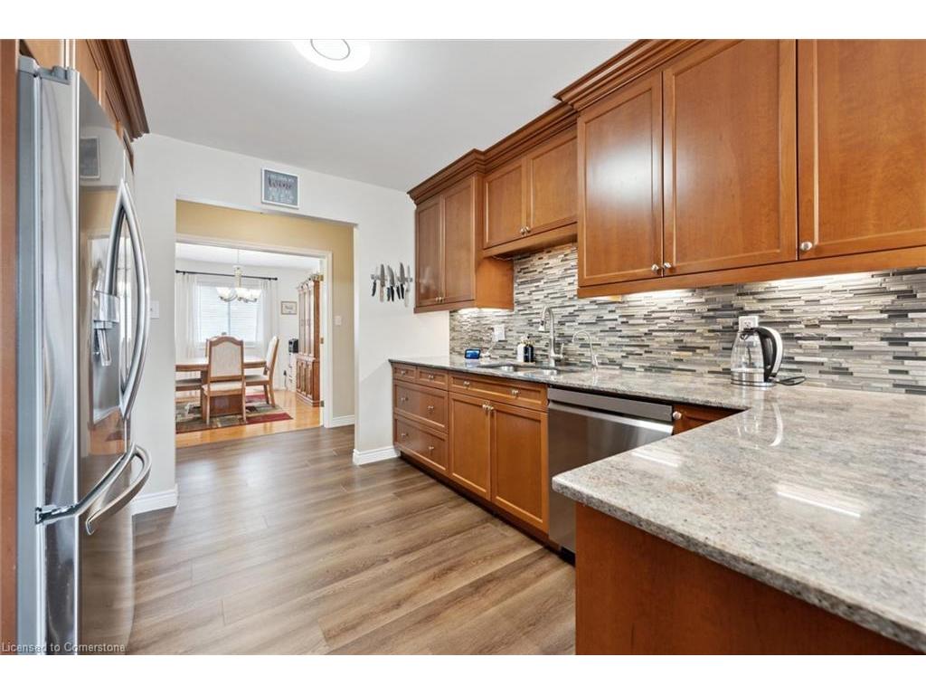 









55


Carlos

Court,
Cambridge,




ON
N1R 8H4

