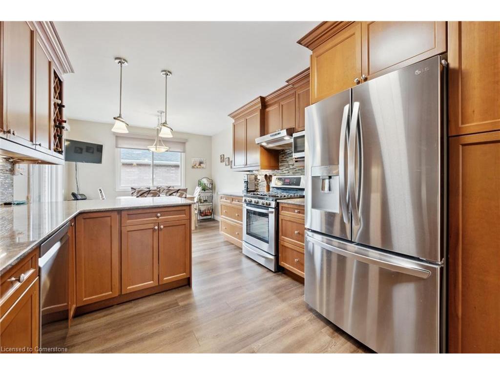 









55


Carlos

Court,
Cambridge,




ON
N1R 8H4

