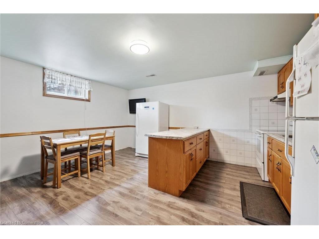 









55


Carlos

Court,
Cambridge,




ON
N1R 8H4

