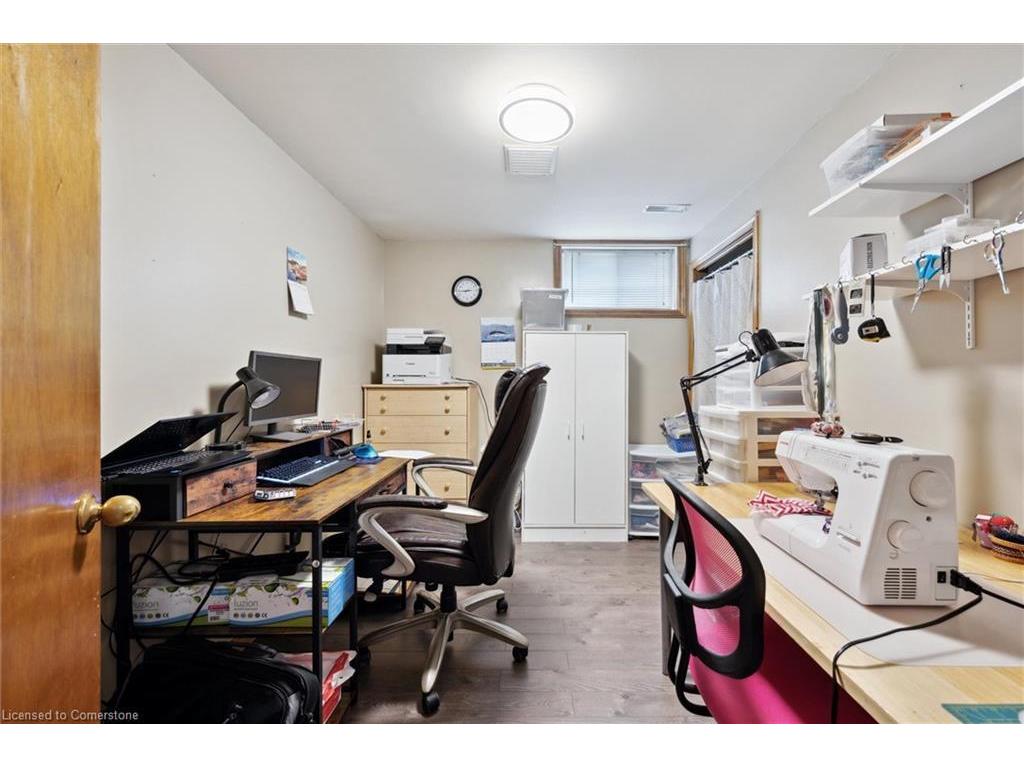 









55


Carlos

Court,
Cambridge,




ON
N1R 8H4

