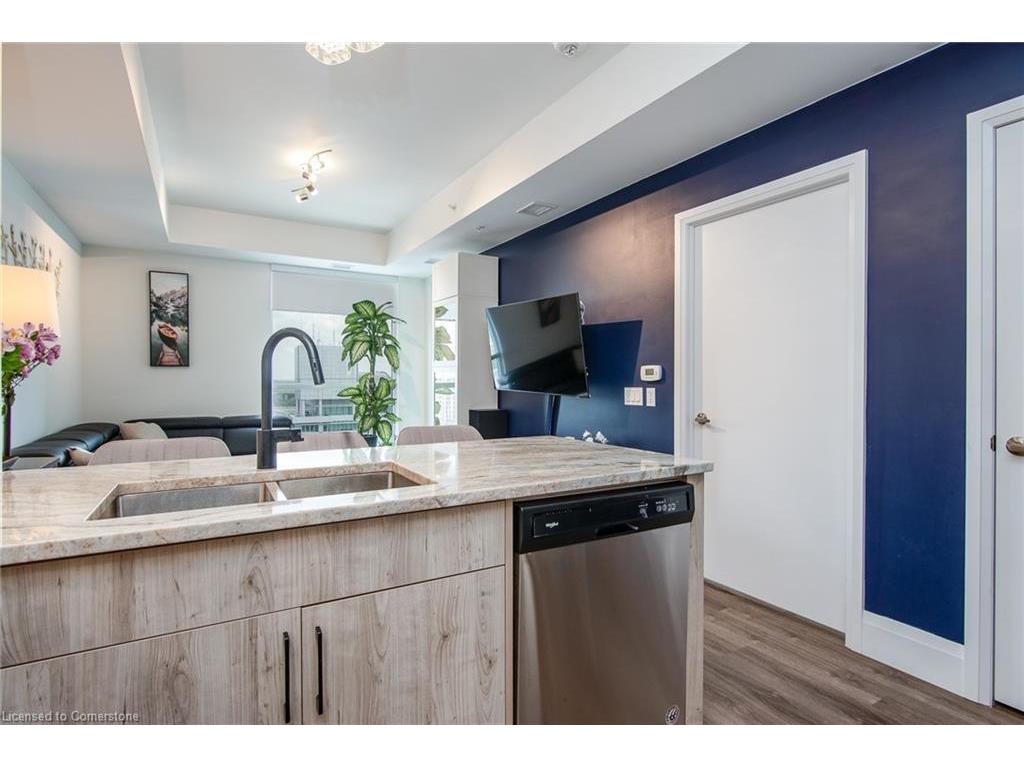 









60


Charles

Street West, 1601,
Kitchener,




ON
N2G 0C9

