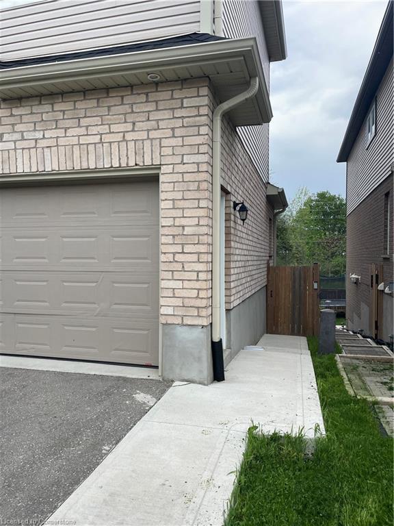 









2664


Asima

Drive, B,
London,




ON
N6M 0E9


