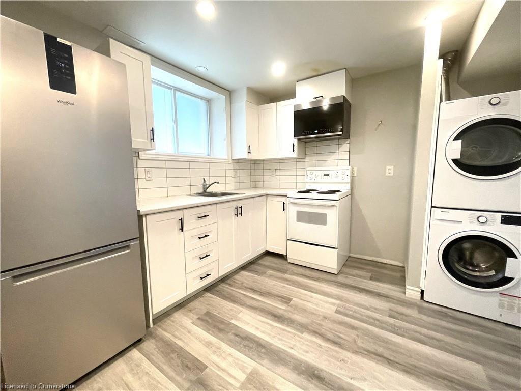 









2664


Asima

Drive, B,
London,




ON
N6M 0E9

