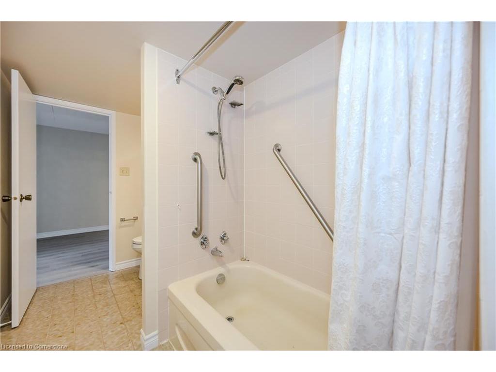 









22


Marilyn

Drive, 608,
Guelph,




ON
N1H 7T1

