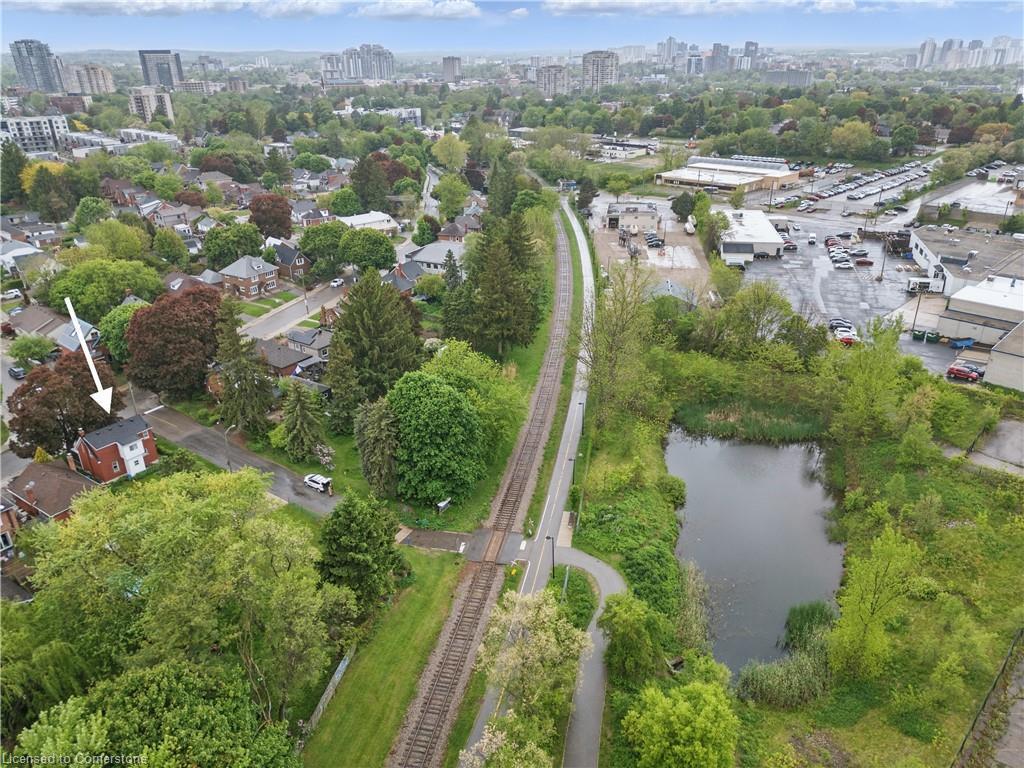 









234


Waterloo

Street,
Kitchener,




ON
N2H 3W1

