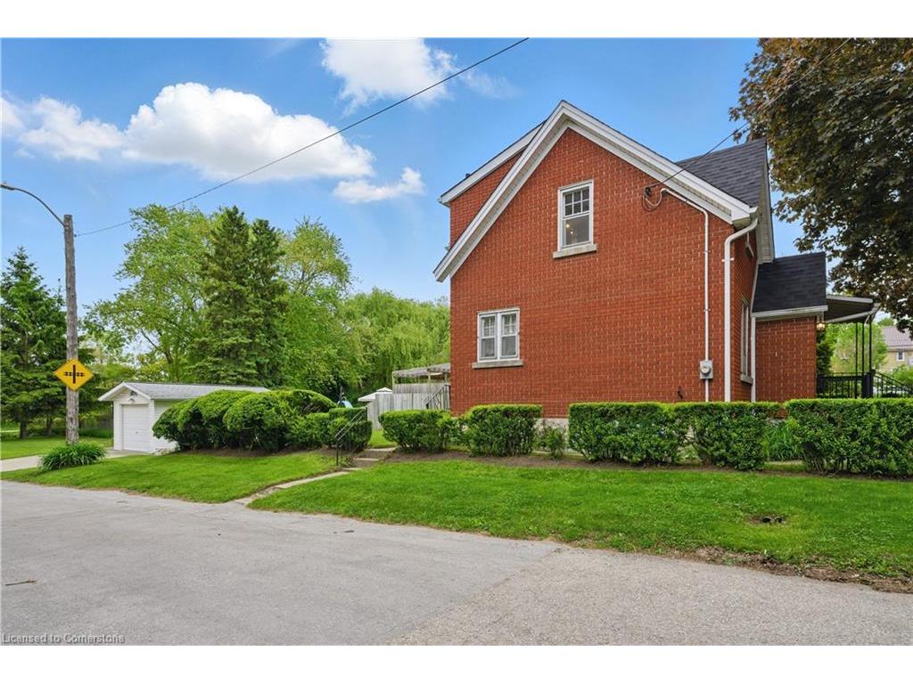 









234


Waterloo

Street,
Kitchener,




ON
N2H 3W1

