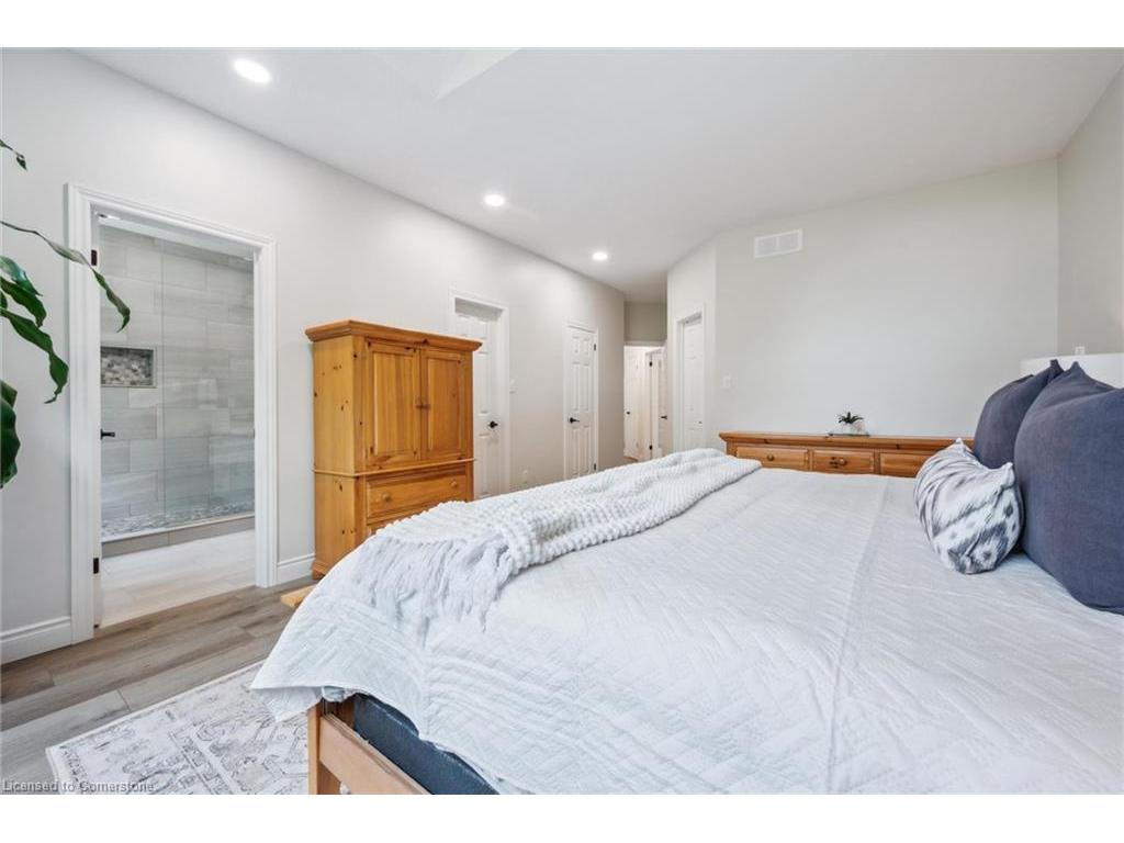 









16


Elderberry

Court,
Guelph,




ON
N1L 1K3

