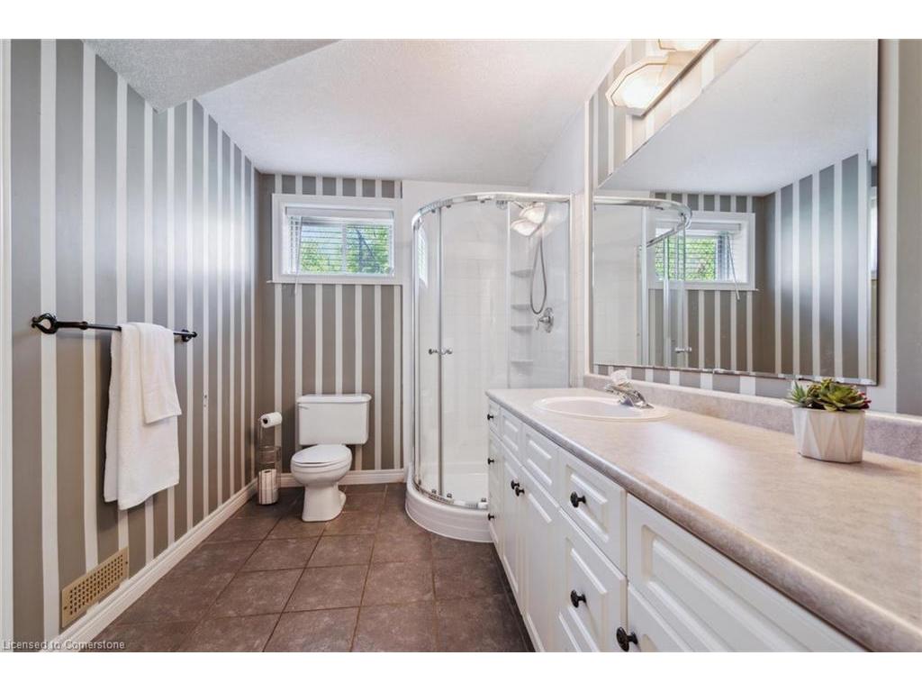 









16


Elderberry

Court,
Guelph,




ON
N1L 1K3

