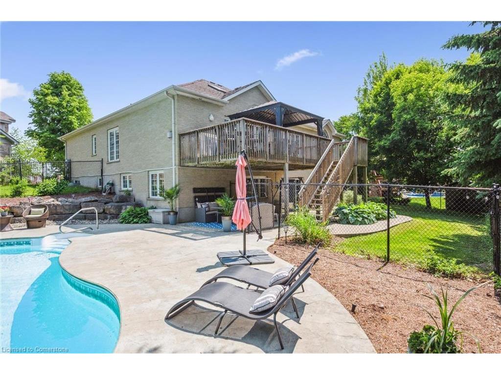 









16


Elderberry

Court,
Guelph,




ON
N1L 1K3

