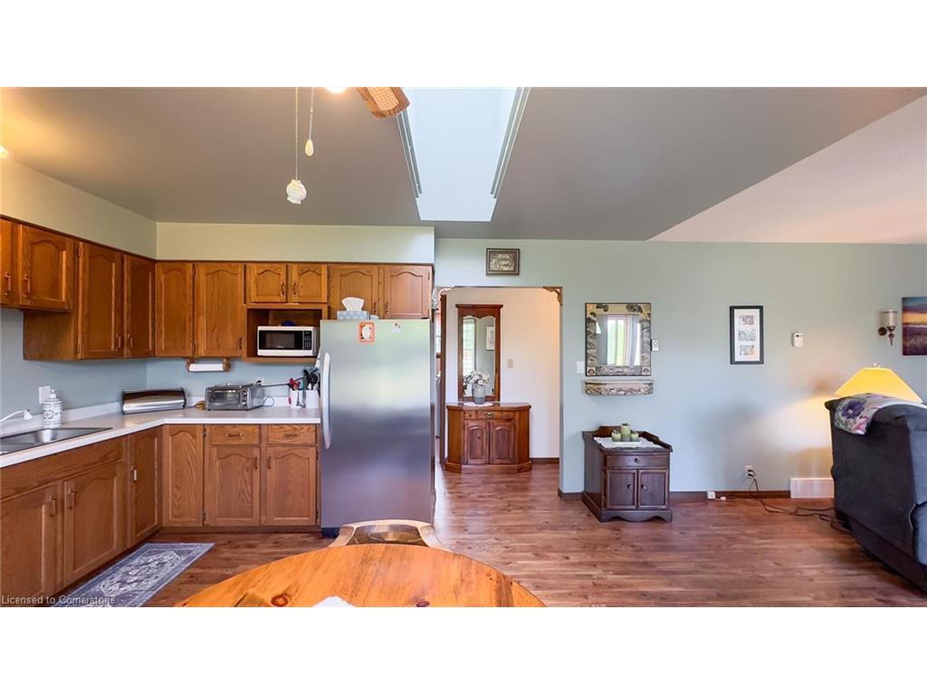 









73034


Claudette

Drive,
Bluewater,




ON
N0M 2T0


