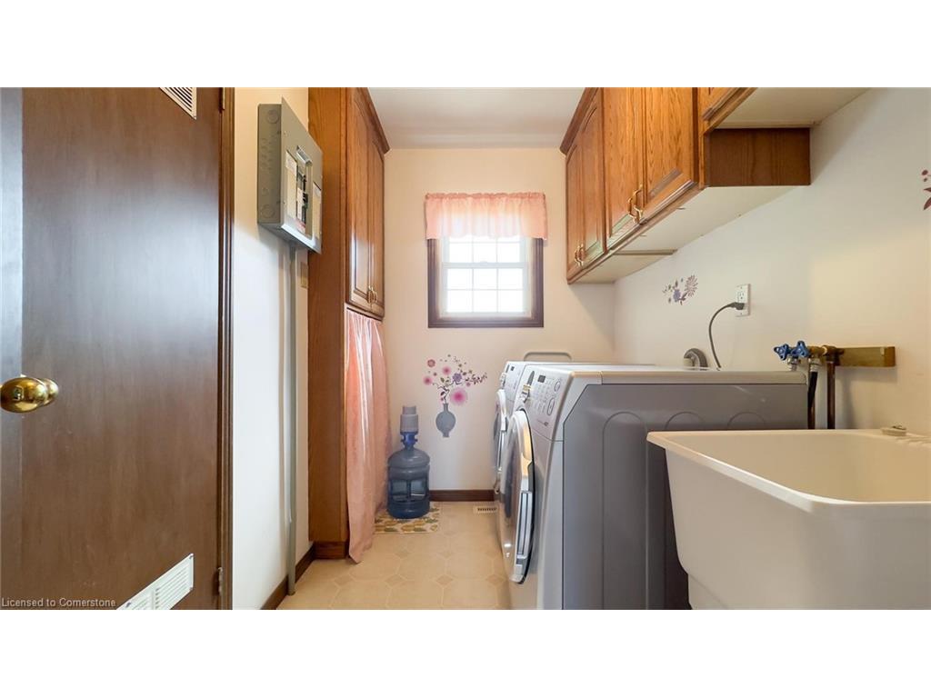 









73034


Claudette

Drive,
Bluewater,




ON
N0M 2T0

