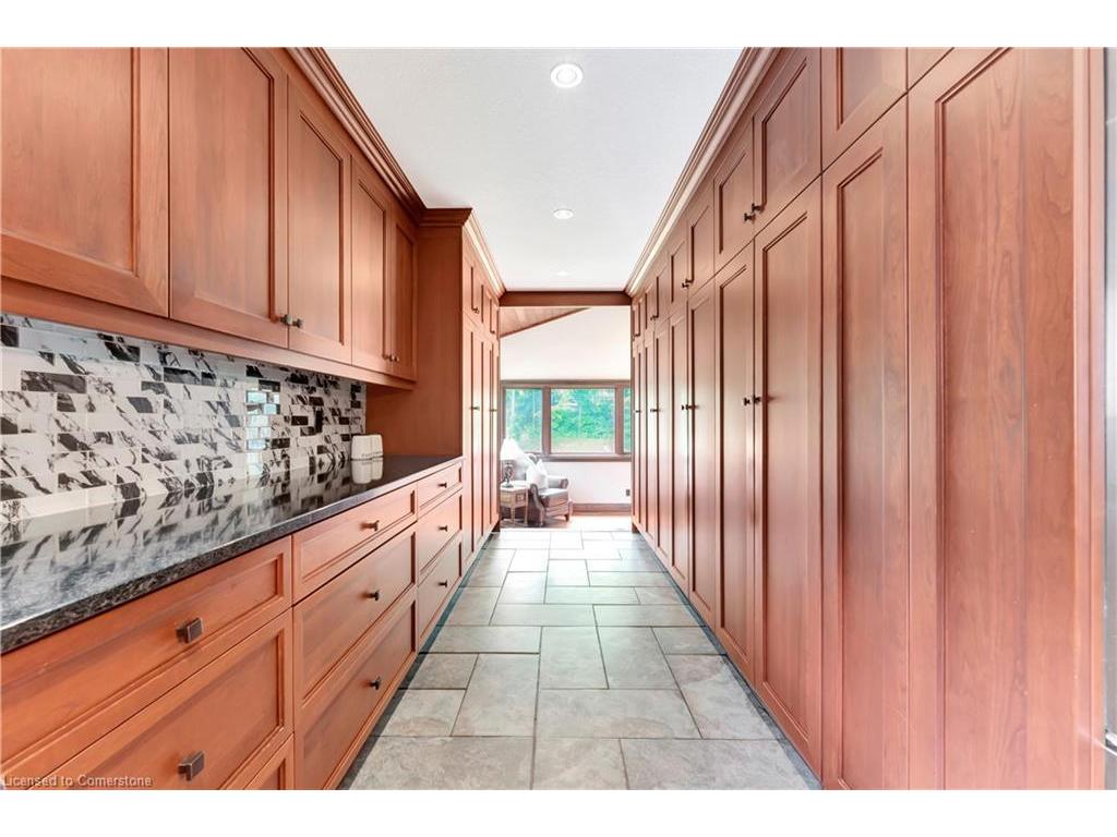 









11


Maple Hill

Drive,
Kitchener,




ON
N2M 2R7

