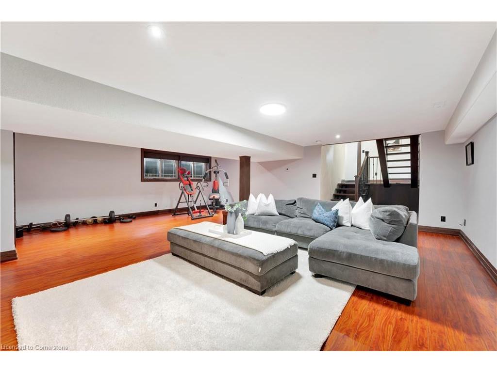









11


Maple Hill

Drive,
Kitchener,




ON
N2M 2R7

