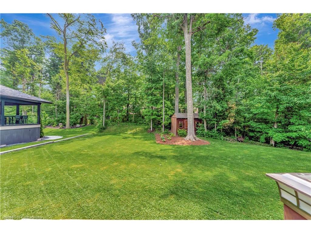 









11


Maple Hill

Drive,
Kitchener,




ON
N2M 2R7

