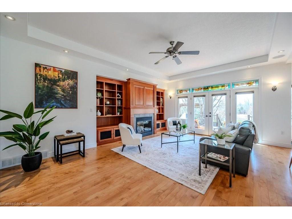 









953


St David

Street North,
Fergus,




ON
N1M 2W3

