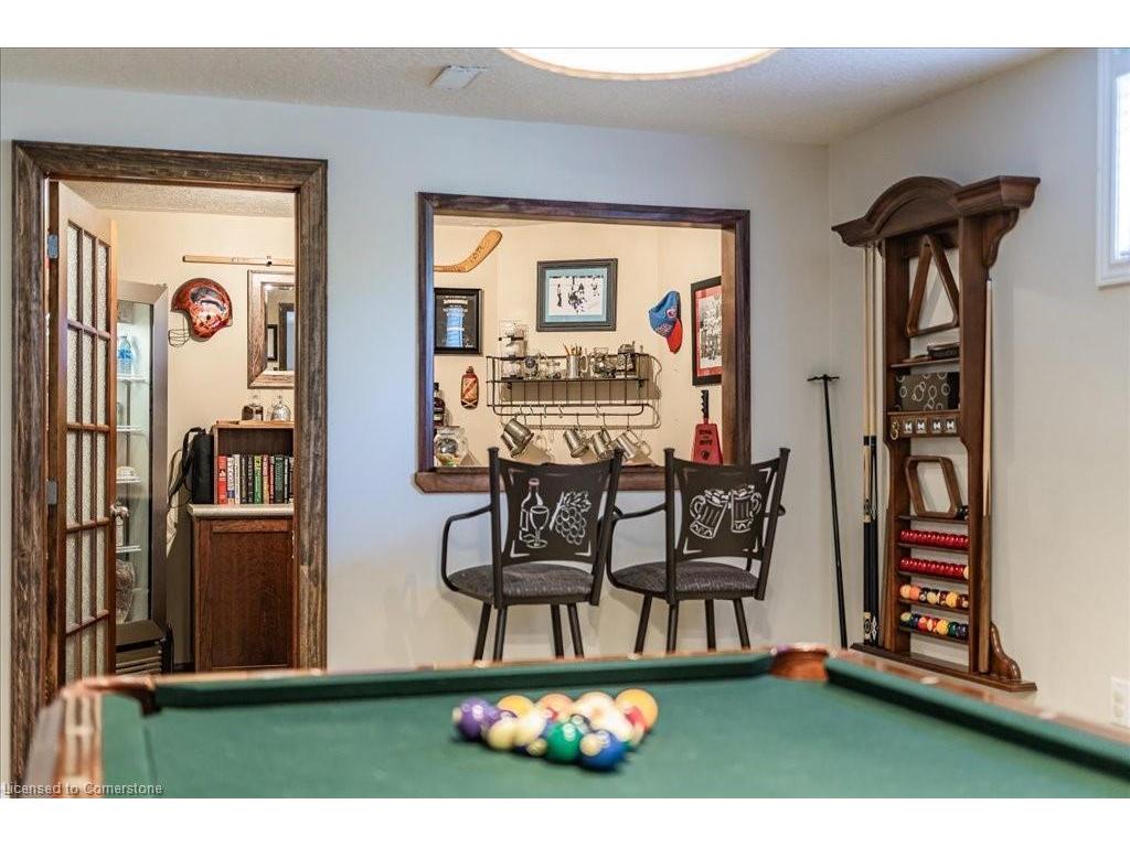 









953


St David

Street North,
Fergus,




ON
N1M 2W3

