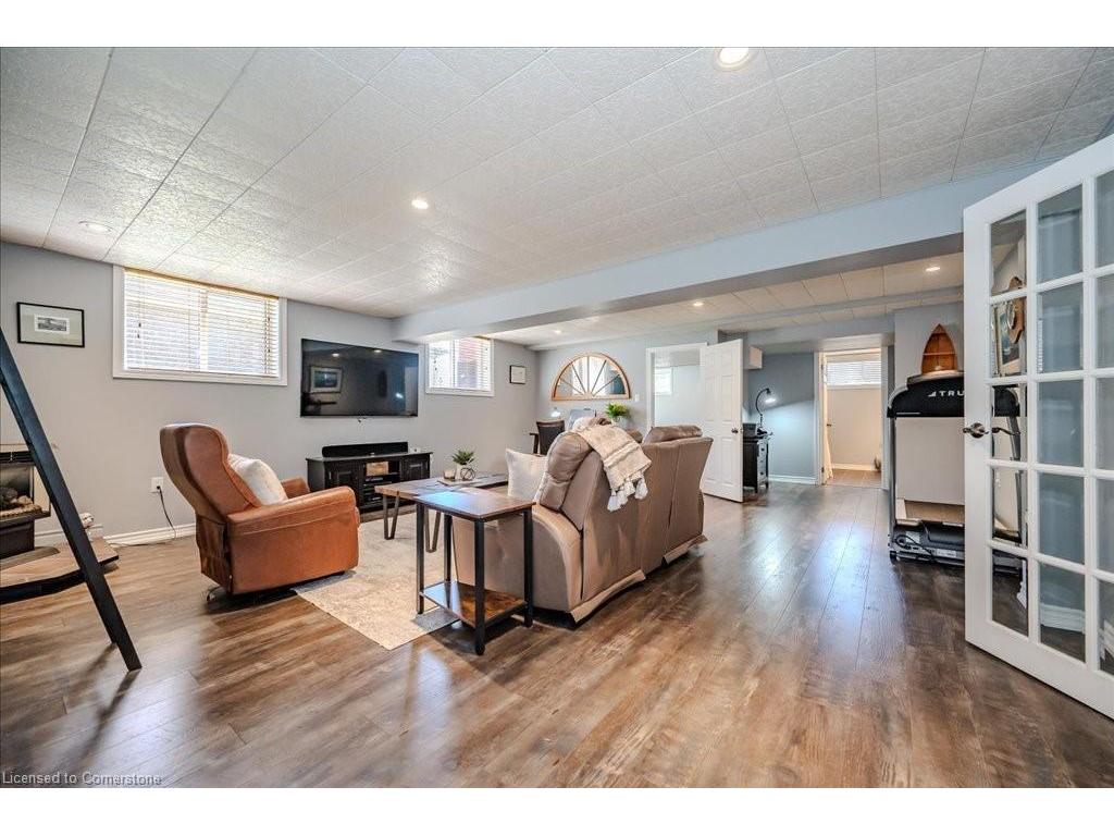 









953


St David

Street North,
Fergus,




ON
N1M 2W3

