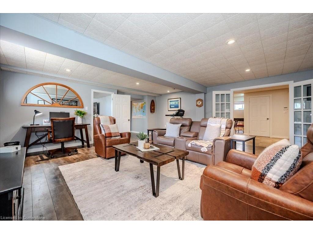 









953


St David

Street North,
Fergus,




ON
N1M 2W3

