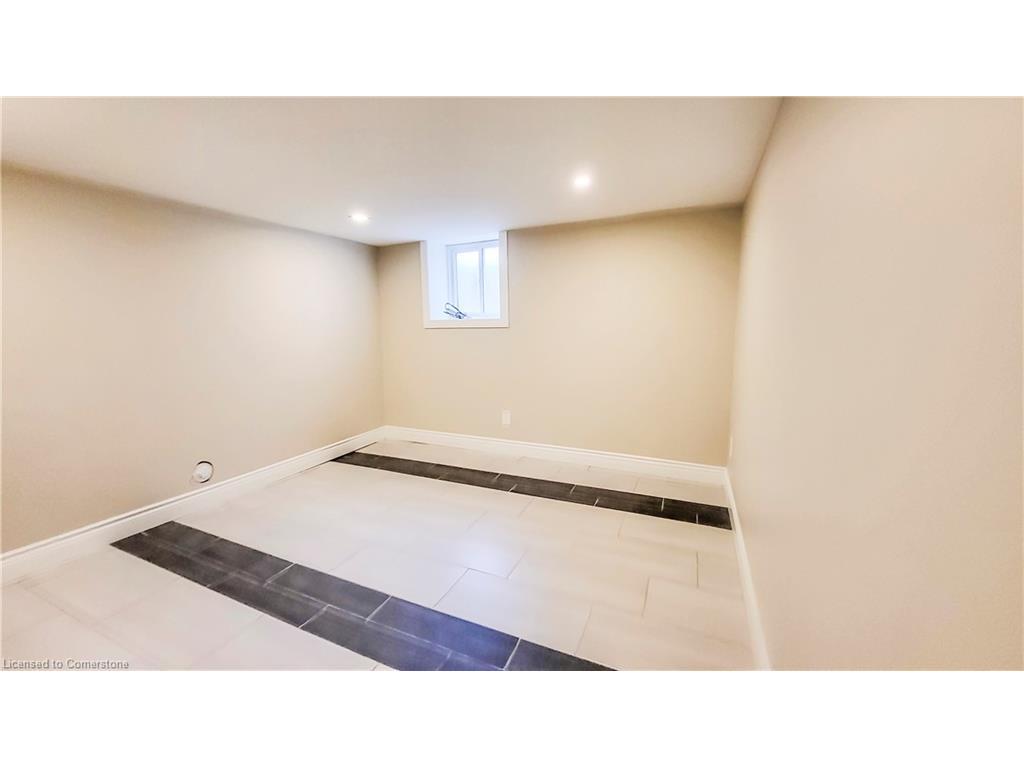









1546


King

Street East, 1,
Kitchener,




ON
N2G 2P1


