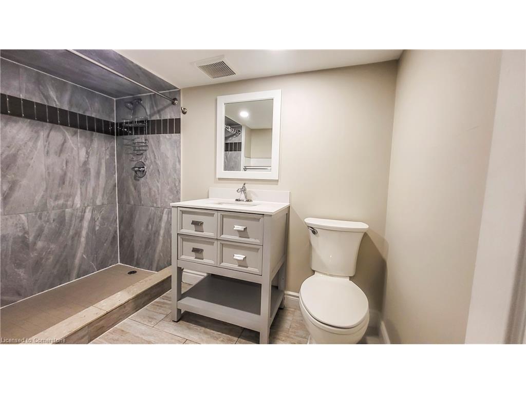 









1546


King

Street East, 1,
Kitchener,




ON
N2G 2P1

