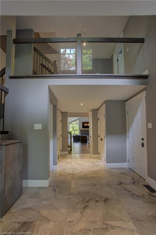 









284


Old Post

Road,
Waterloo,




ON
N2L 5C1

