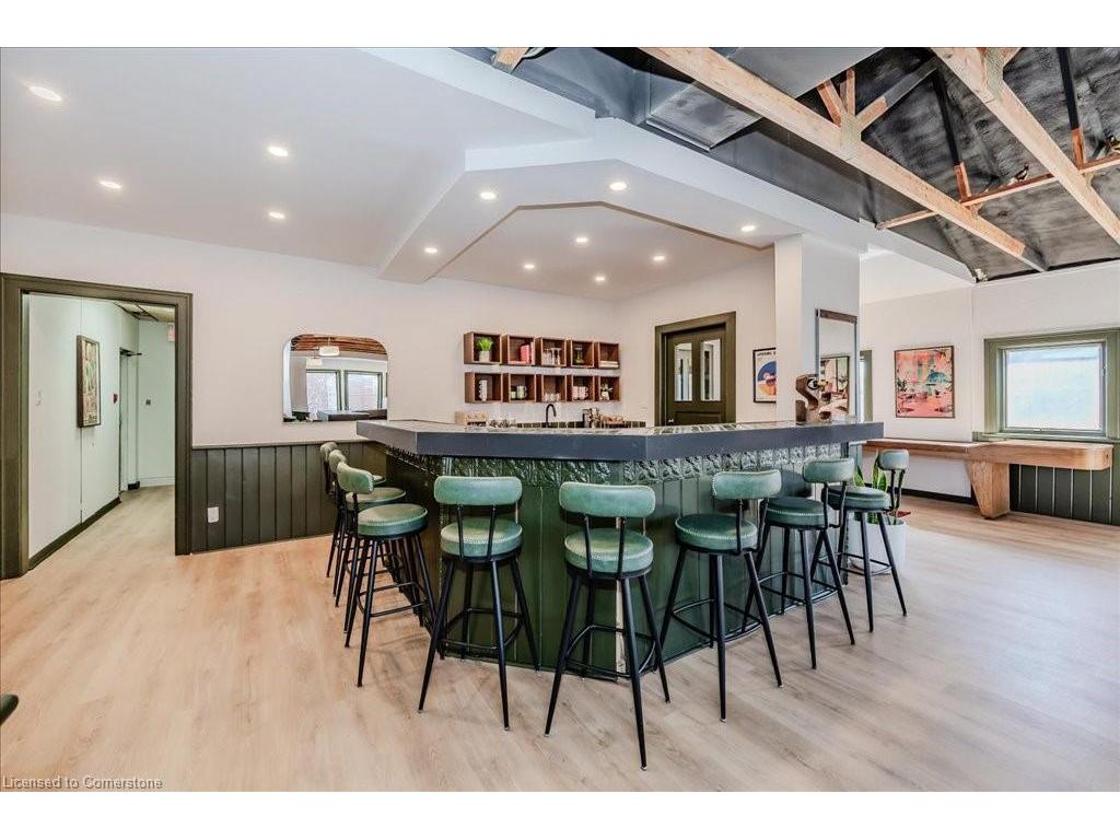 









1386


King

Street,
St. Jacobs,




ON
N0B 2N0


