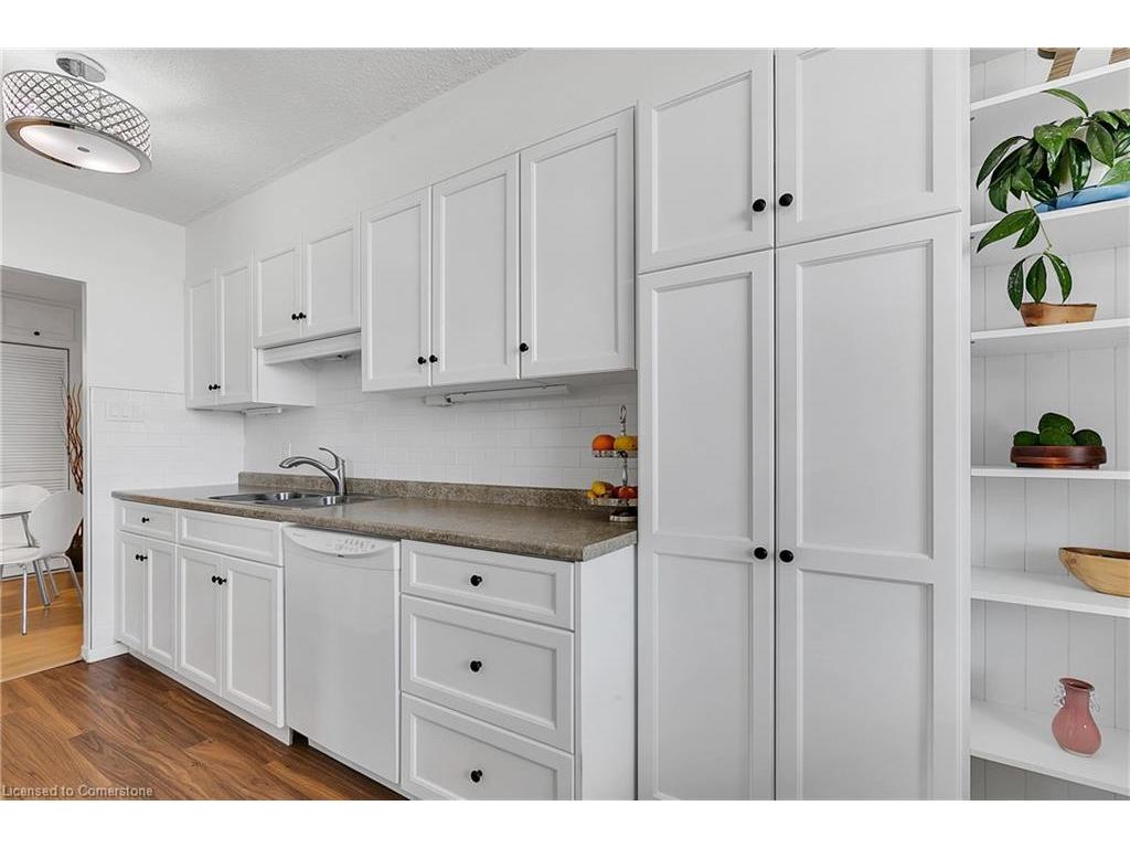 









81


Church

Street, 702,
Kitchener,




ON
N2G 4M1

