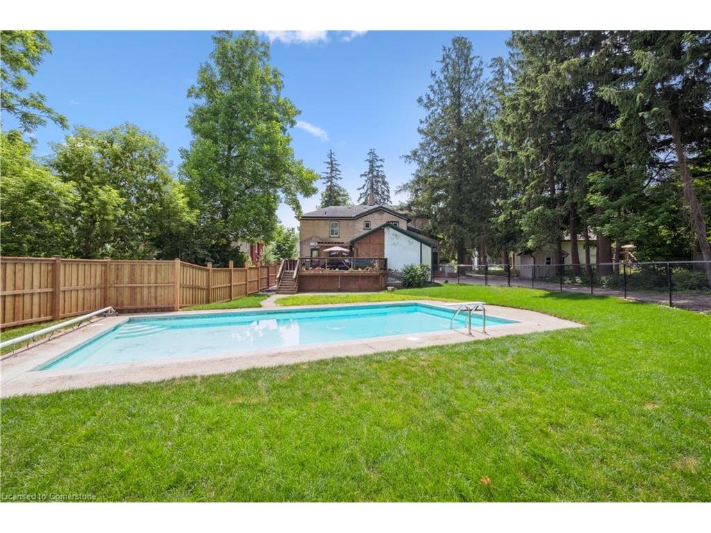 









88


William

Street West,
Waterloo,




ON
N2L 1J7

