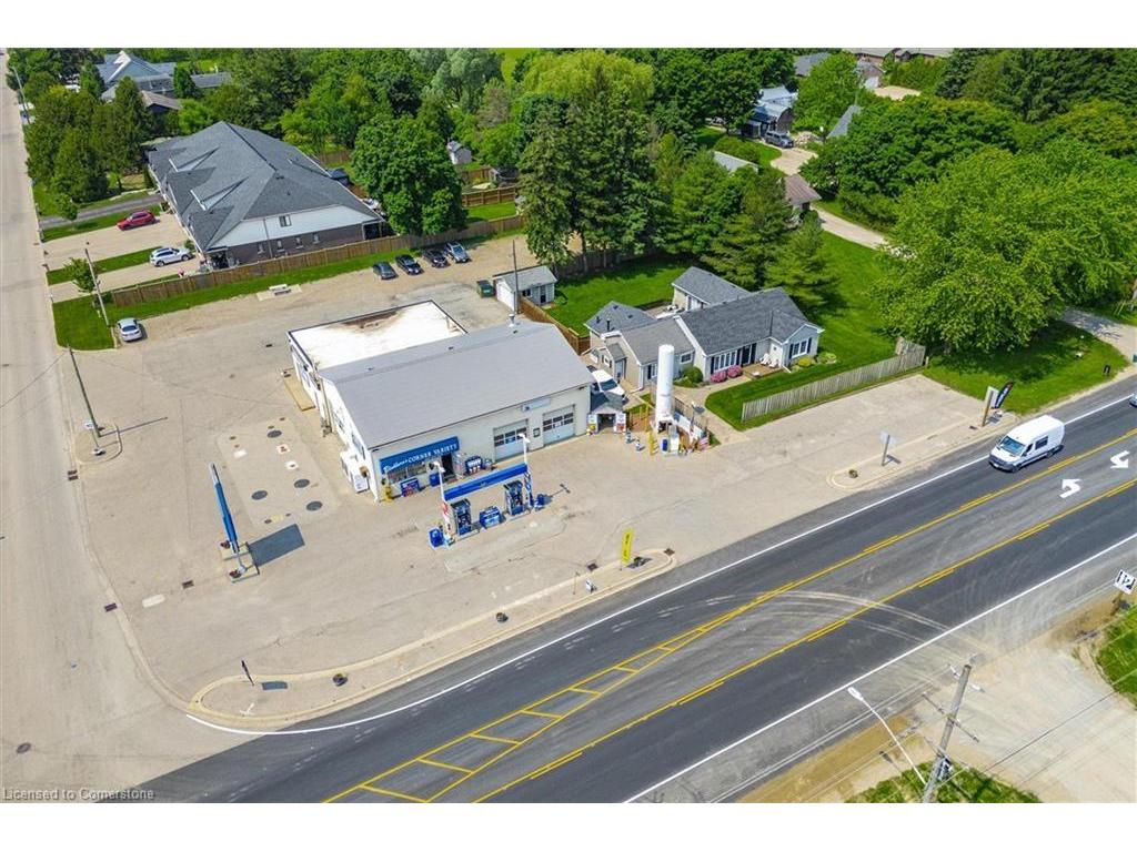 









935


St David

Street North,
Fergus,




ON
N1M 2W3

