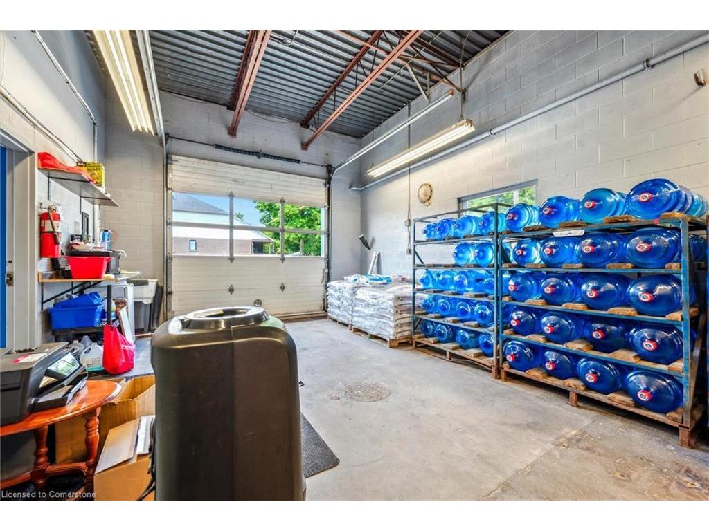 









935


St David

Street North,
Fergus,




ON
N1M 2W3

