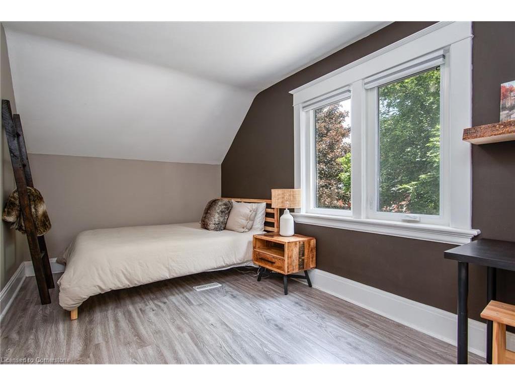 









336


Waterloo

Street South,
Cambridge,




ON
N3H 1N8

