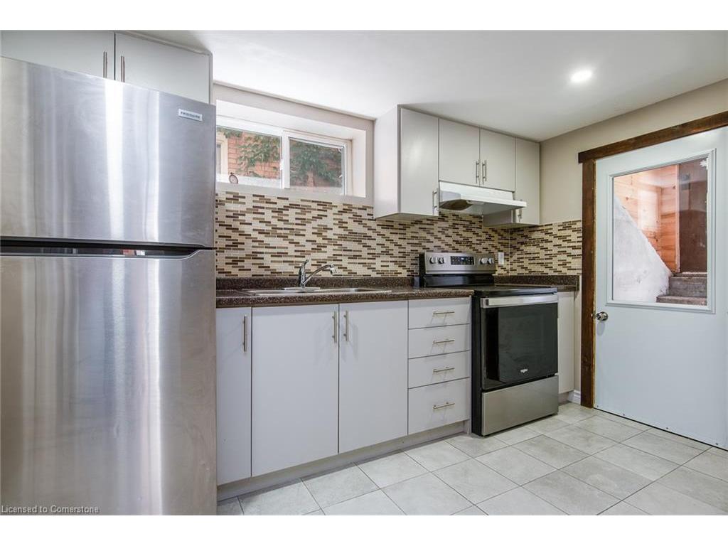 









336


Waterloo

Street South,
Cambridge,




ON
N3H 1N8

