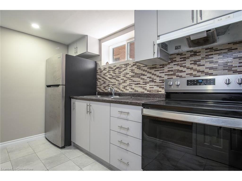 









336


Waterloo

Street South,
Cambridge,




ON
N3H 1N8

