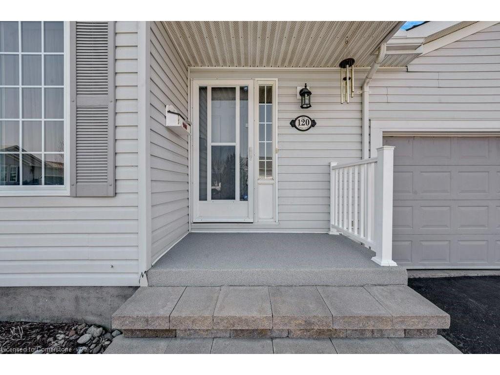 









120


Kilroot

Place,
Freelton,




ON
L8B 1A5

