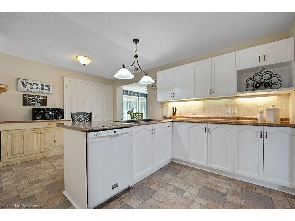









120


Kilroot

Place,
Freelton,




ON
L8B 1A5

