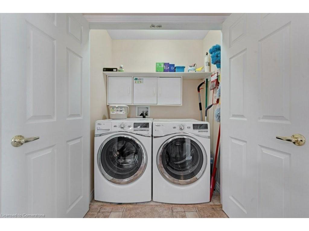 









120


Kilroot

Place,
Freelton,




ON
L8B 1A5

