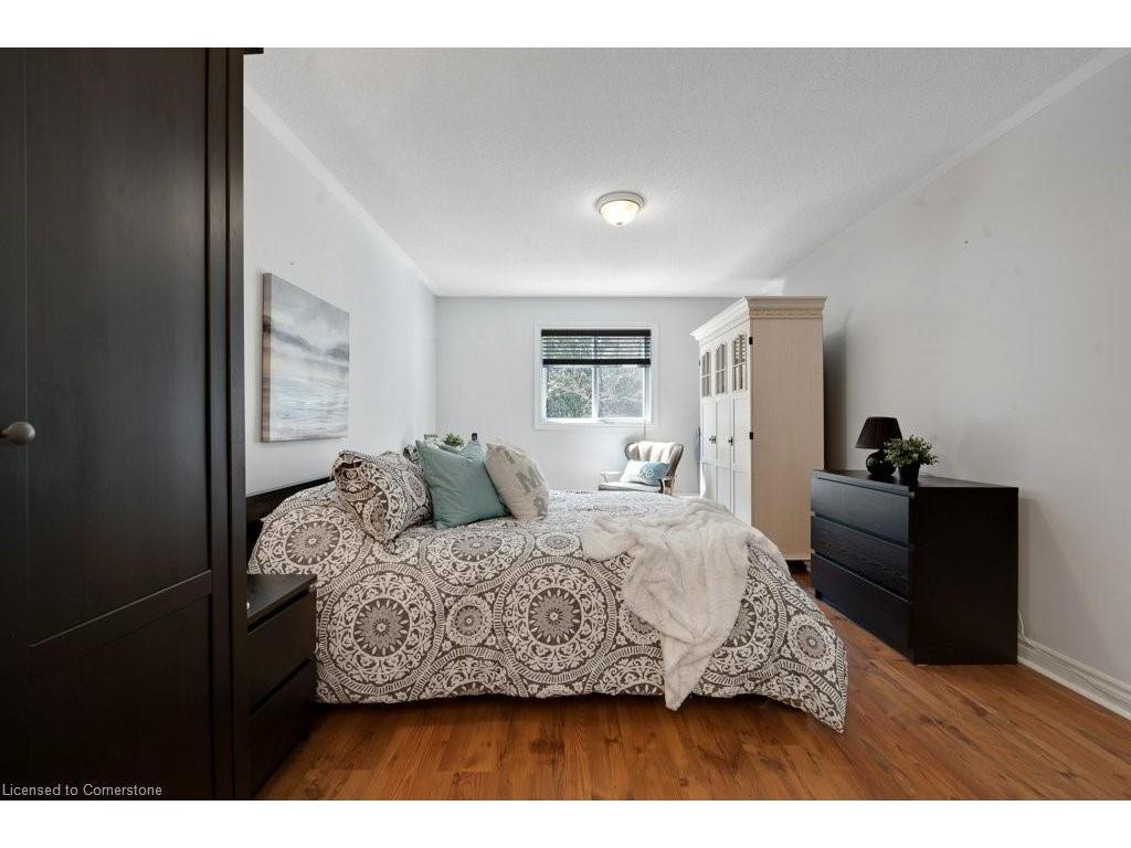 









120


Kilroot

Place,
Freelton,




ON
L8B 1A5

