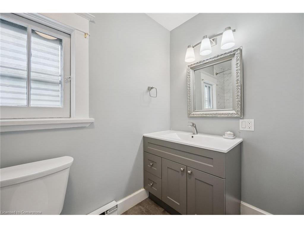 









180


David

Street,
Kitchener,




ON
N2G 1Y5

