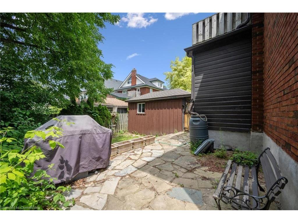 









180


David

Street,
Kitchener,




ON
N2G 1Y5

