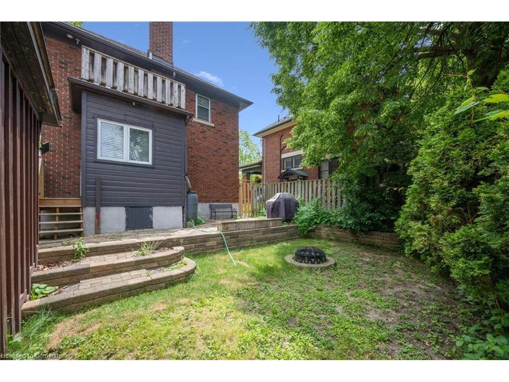 









180


David

Street,
Kitchener,




ON
N2G 1Y5

