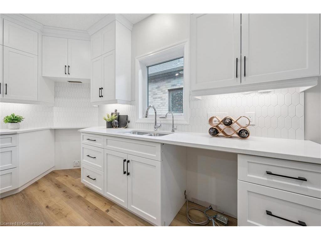 









102


South Parkwood

Boulevard,
Elmira,




ON
N3B 0E6

