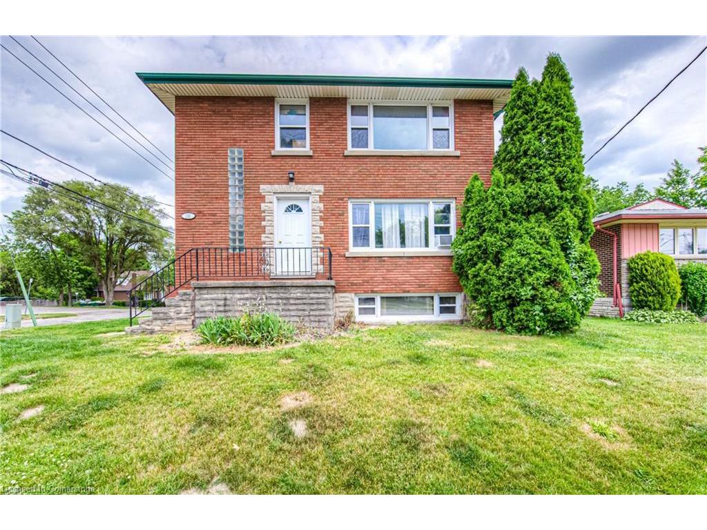 









218


Margaret

Avenue,
Kitchener,




ON
N2H 4J2

