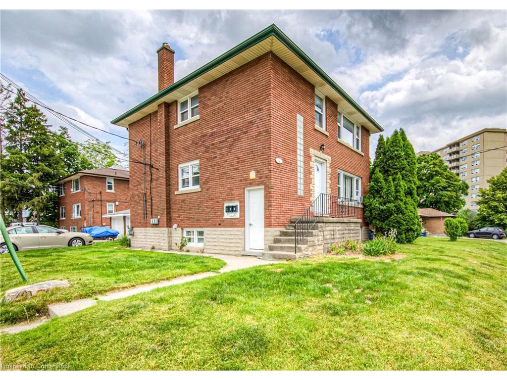









218


Margaret

Avenue,
Kitchener,




ON
N2H 4J2

